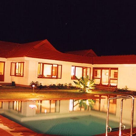 Hotel Silver Crest Thekkady Exterior photo
