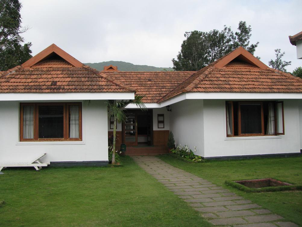 Hotel Silver Crest Thekkady Exterior photo